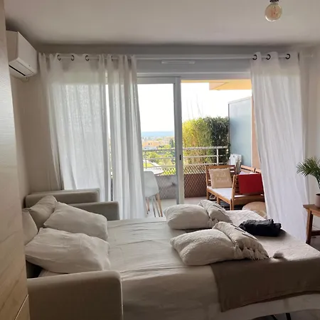 Appartement Calme Vue Saint-Laurent-du-Var